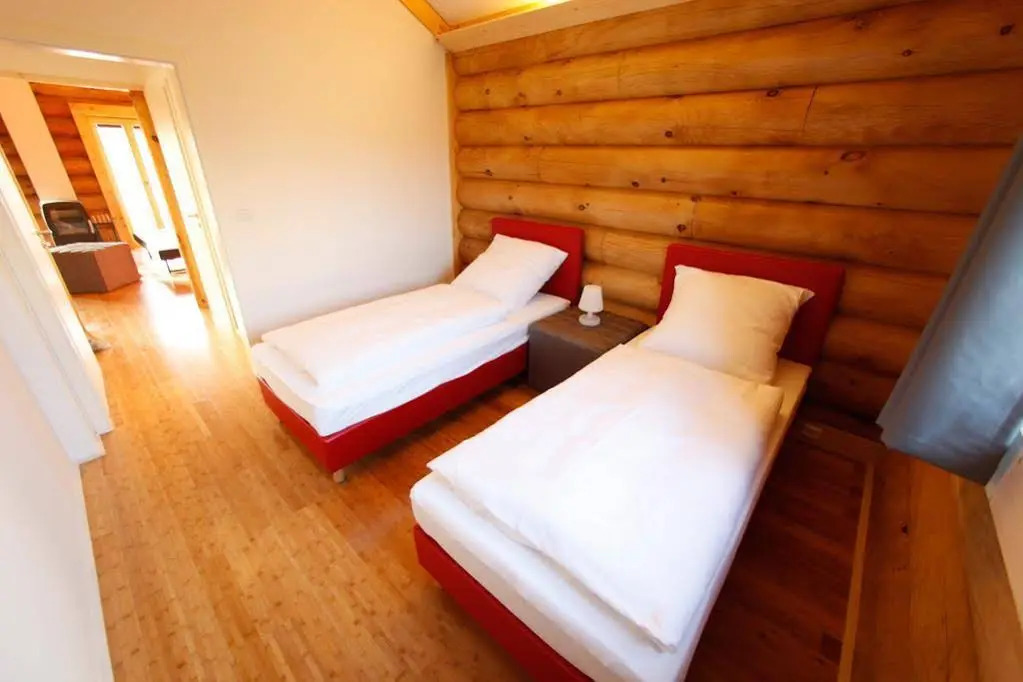 Alpine Hotel