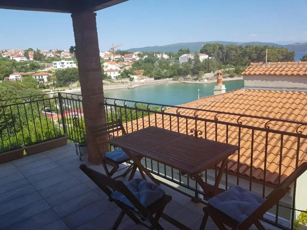 Ivo Veja Studios by ivo-vejacom
