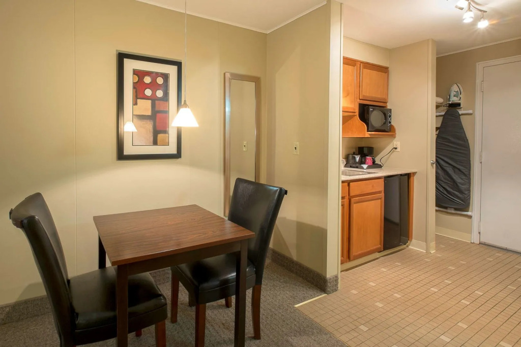 Red Roof Inn and Suites Herkimer