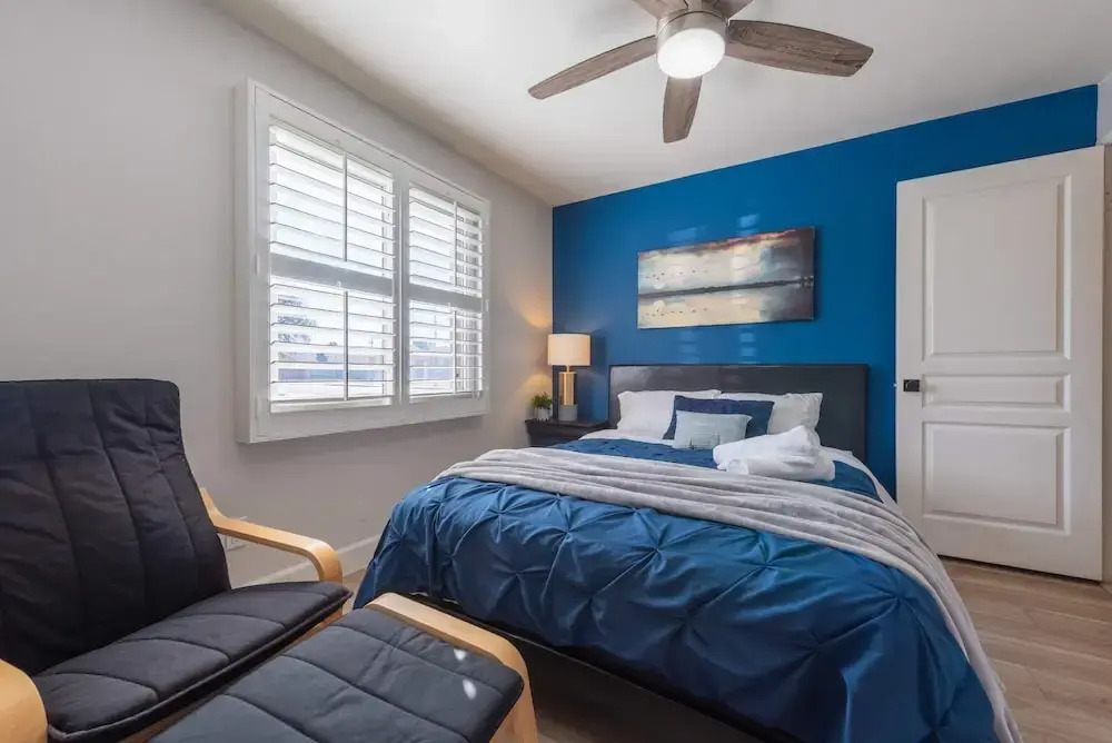 Phoenix 4 BDR Home With Outdoor Entertainment