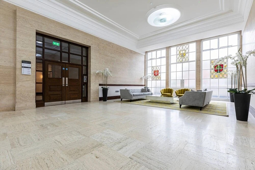 Lovely 1-bed Flat in Acton, West London, Sleeps 4