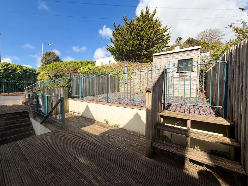 Coastal House - 3 Bedroom Holiday Home - Penally