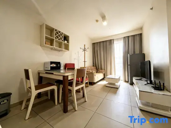 Pattaya Unixx Pool Apartment / Pool View / Gym / Near Beach / Quiet / Ideal for Vacation