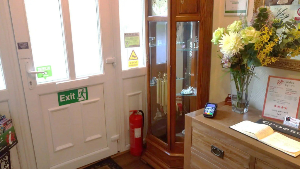 Oakfield House Bed and Breakfast