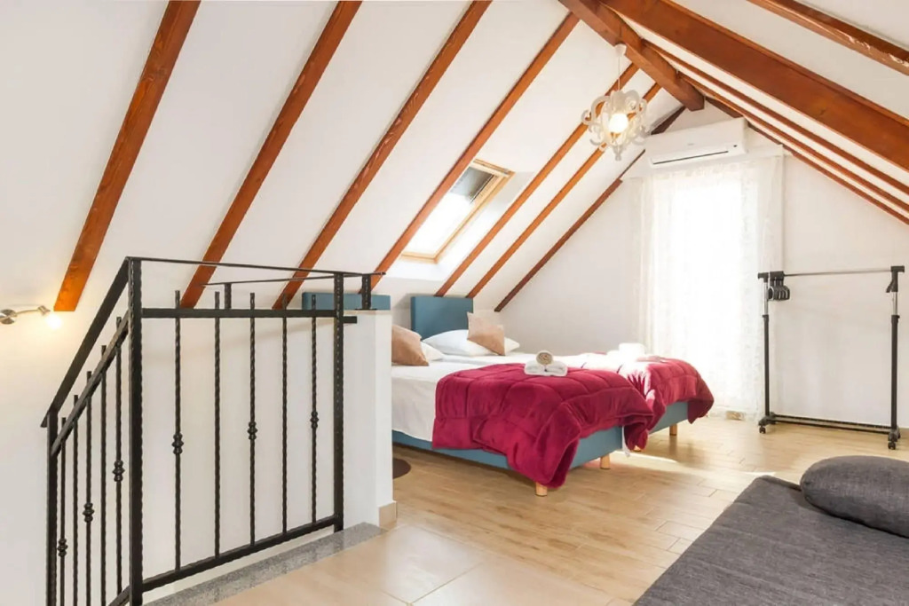 Peruzovic Rooms 1