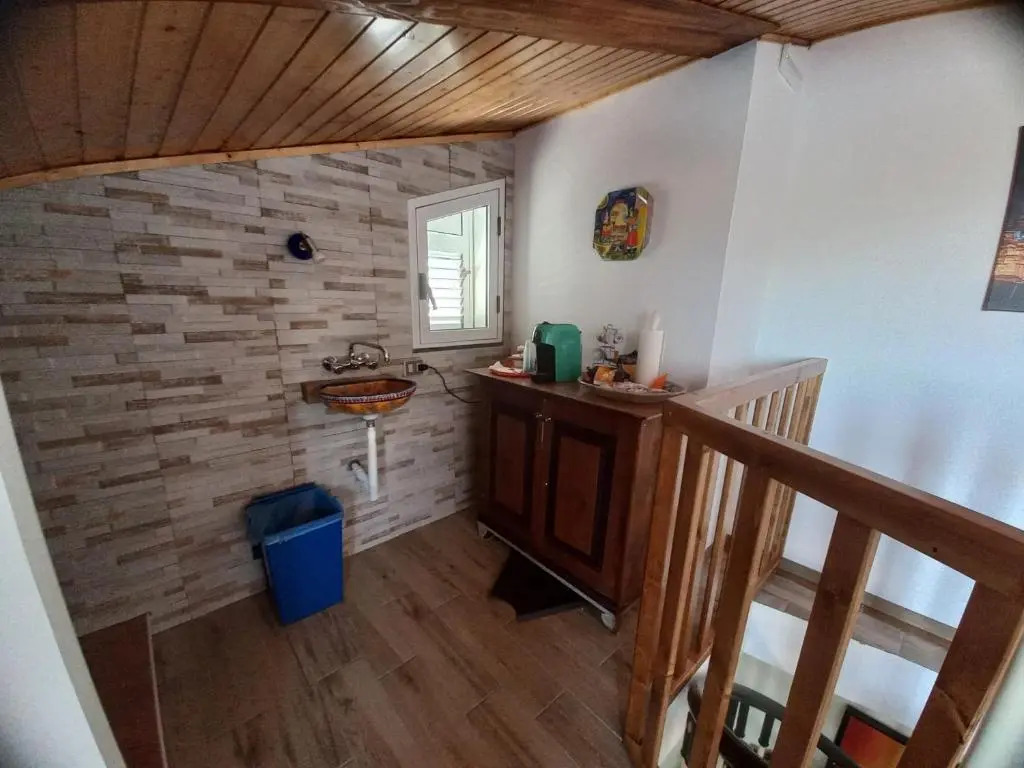 BB Cesarò Mariolo house