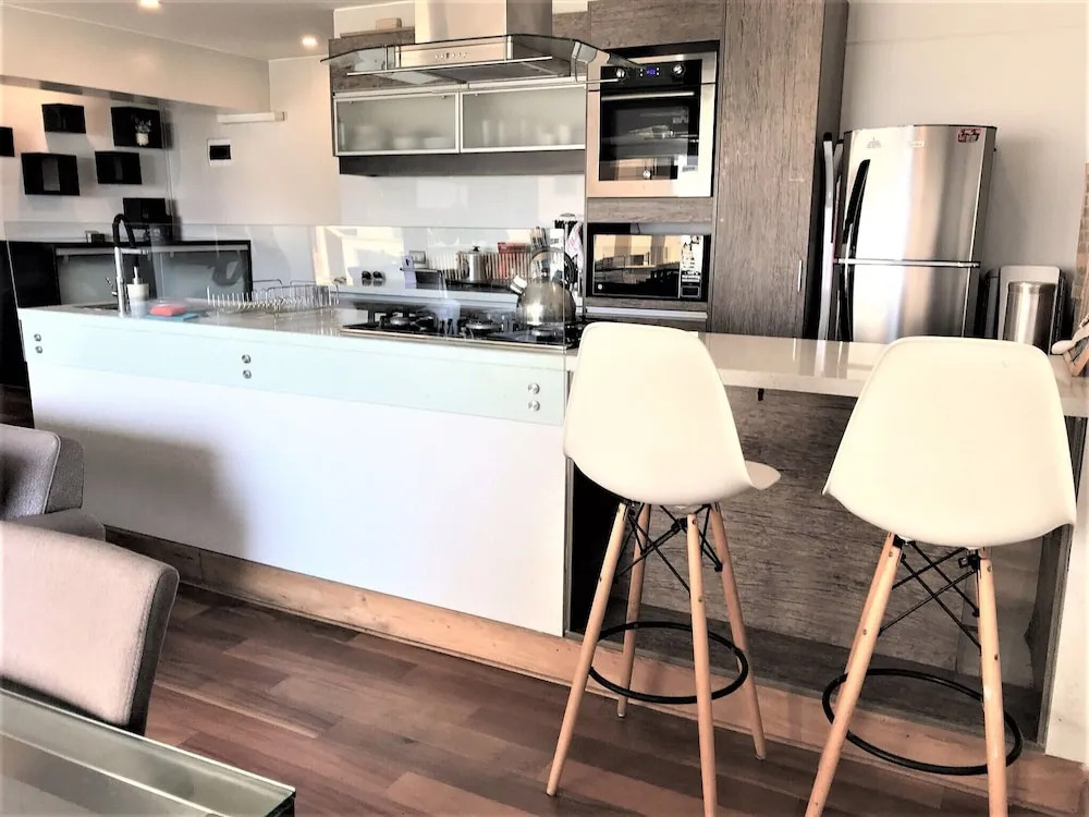 Stylish Ocean View Private Apartment