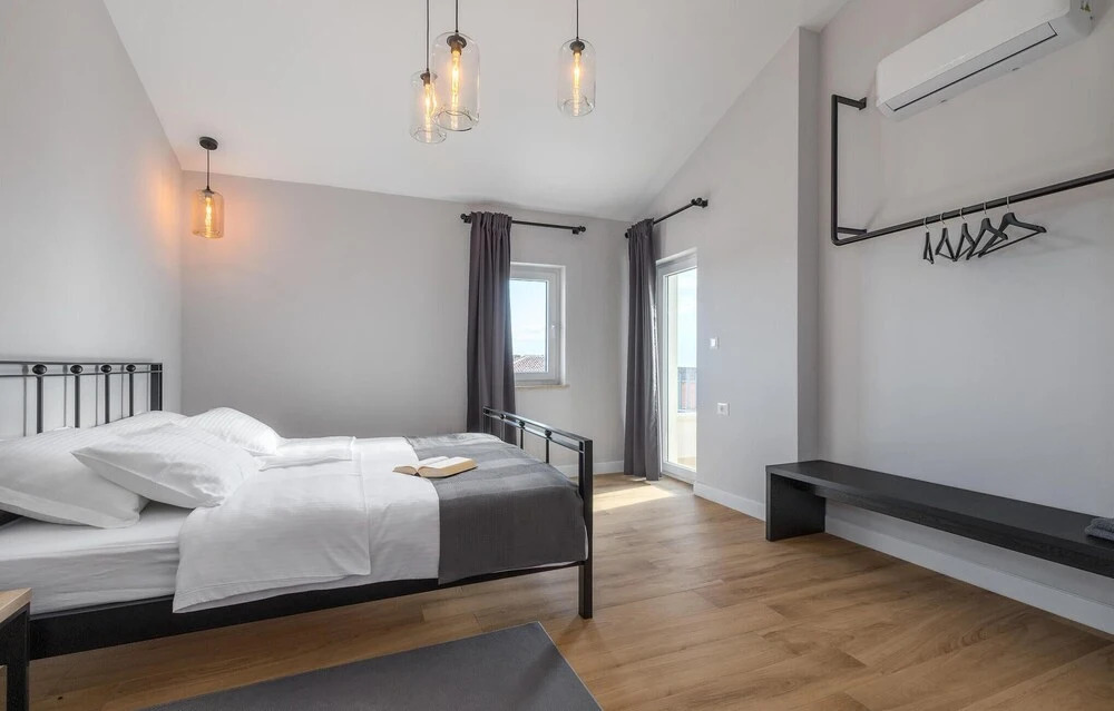 Pet Friendly Home In Sveti Lovrec