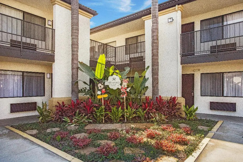 Stanford Inn & Suites Anaheim