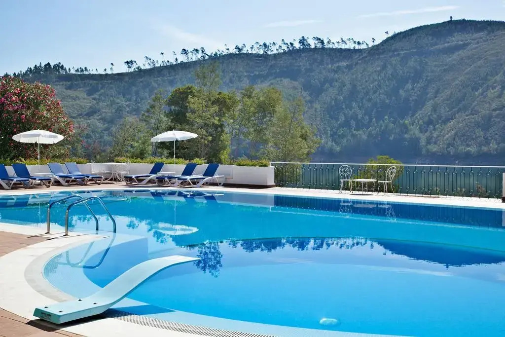 Lago Azul Eco Hotel