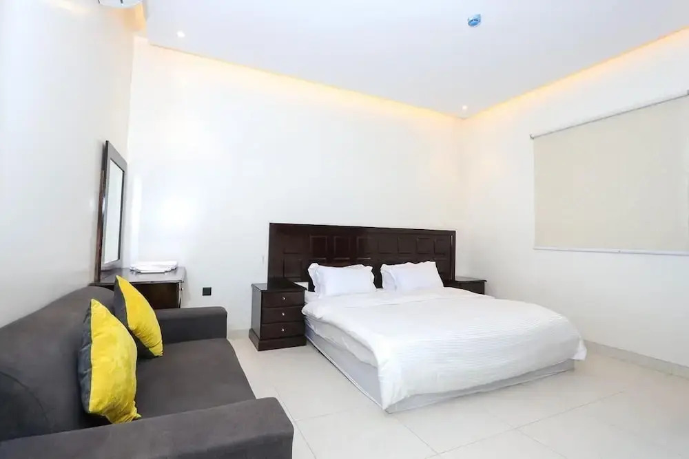 Mayon Serviced Apartments