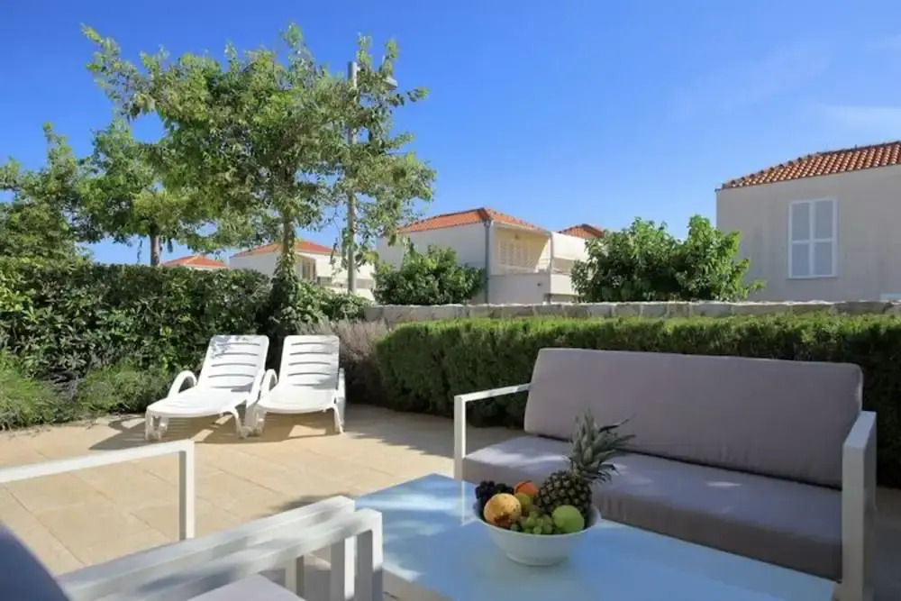 Villas Punta Skala Apartments With Pools at Beach