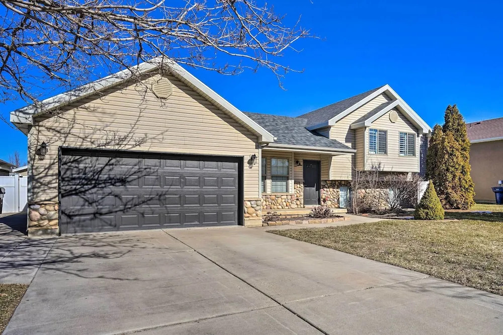 Woods Cross Vacation Rental w/ Hot Tub
