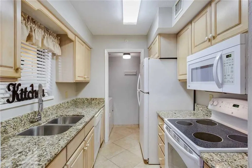 Santa Maria 306 - Three Bedroom Condo