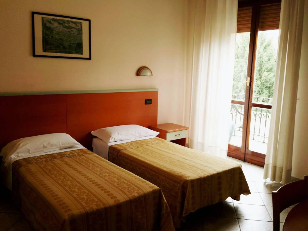 Hotel Eden