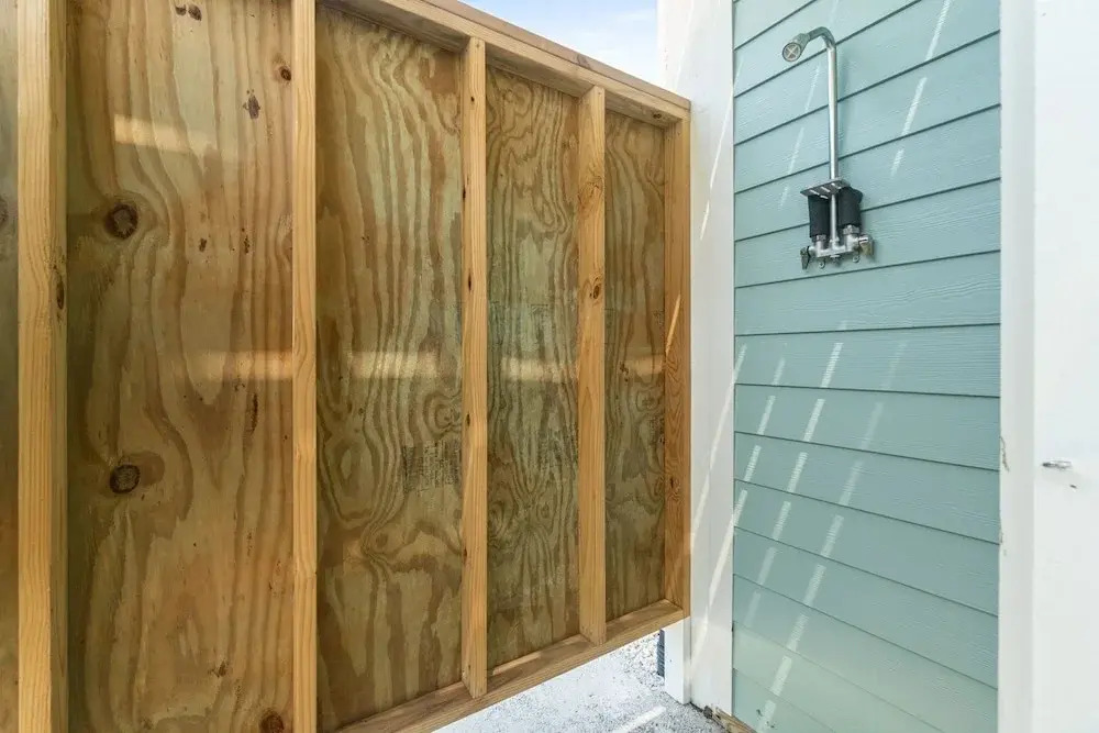 Coastal Chaos / 303 Sand Piper Ln. 3 Bedroom Home by RedAwning