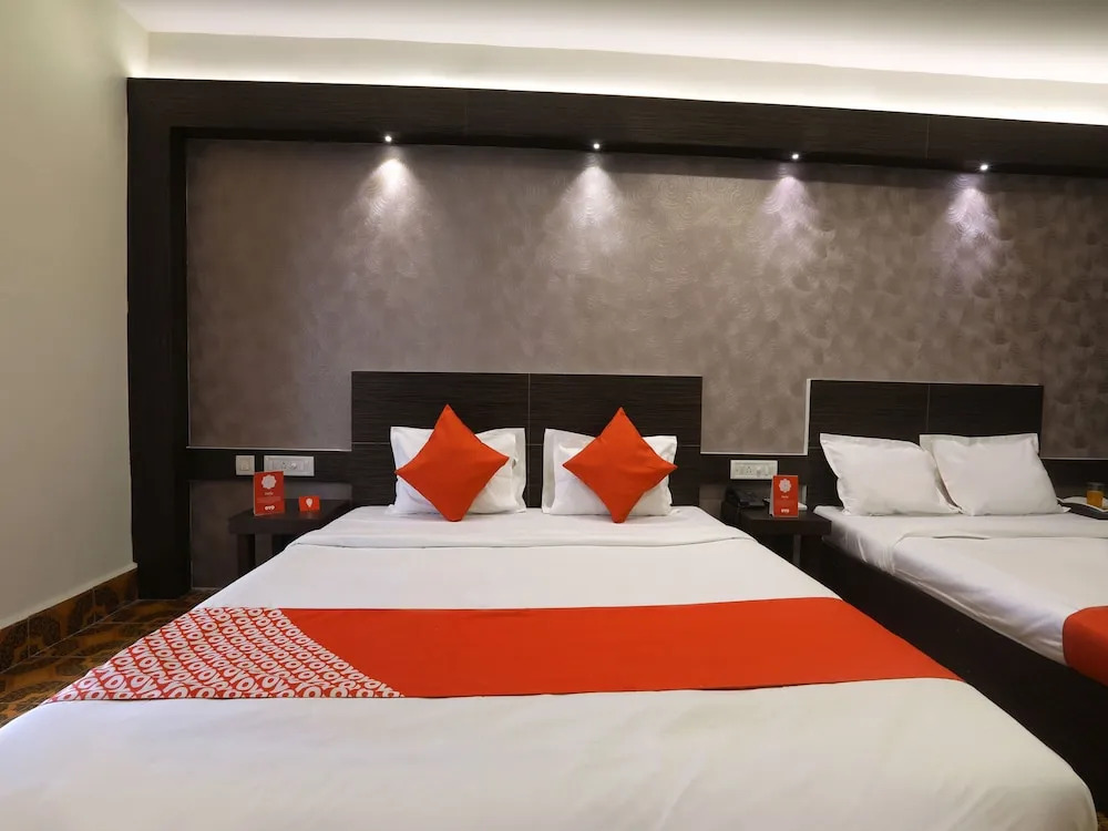 OYO 11395 Hotel Ritz Heritage