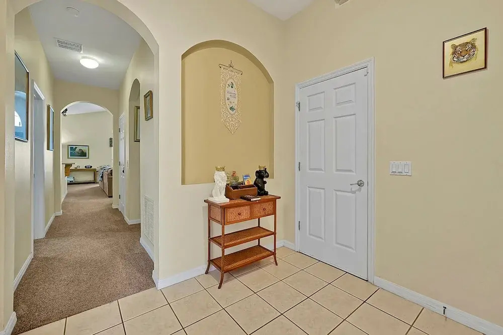 234 Kildrummy DR. Davenport, 4bed