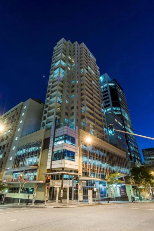 Oaks Brisbane Lexicon Suites