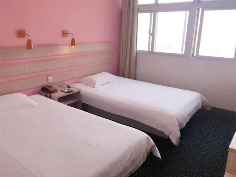 Zhongzhou Hotel (Jingu Road)