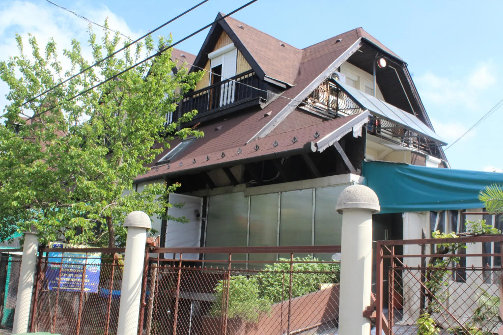 Sashalom Hotel