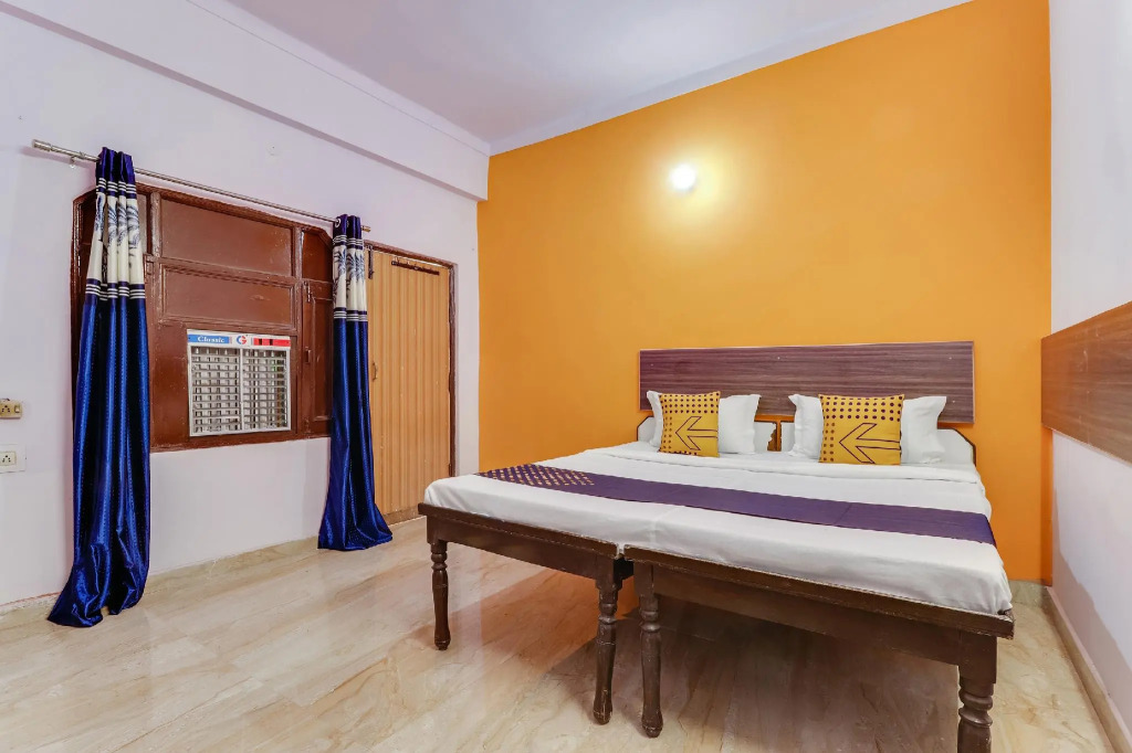 SPOT ON 76374 Hotel Bhaskar