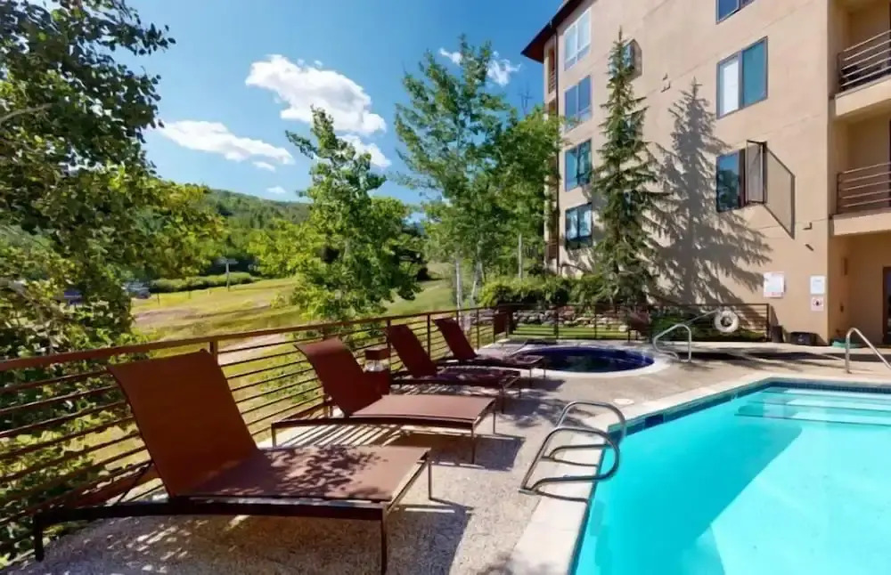 Ski In, Ski Out, 3 Bedroom Luxury Residence In The Heart Of Snowmass Village