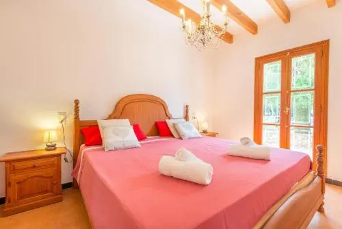 Finca Es Rafalot de Dalt by Mallorca House Rent