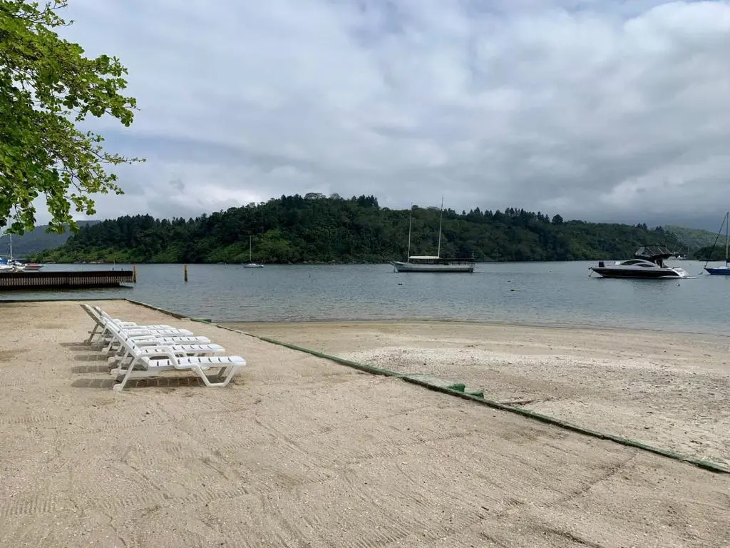 Apartamento Angra vista para o mar