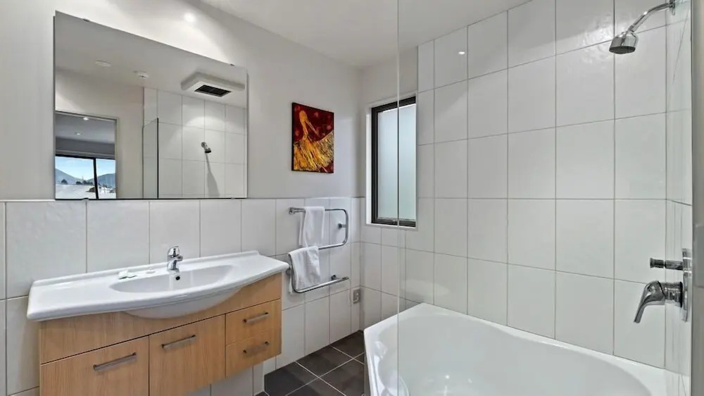 Rocky Mountain Apartment - 129-130