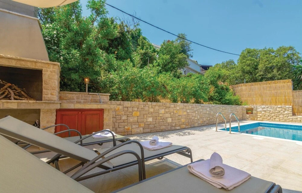 Nice Home in Blato With 3 Bedrooms, Wifi and Outdoor Swimming Pool