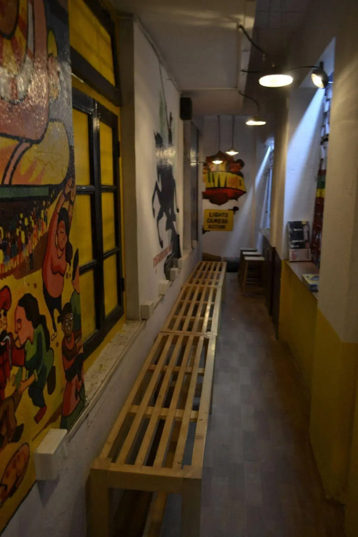 Bombay Backpackers