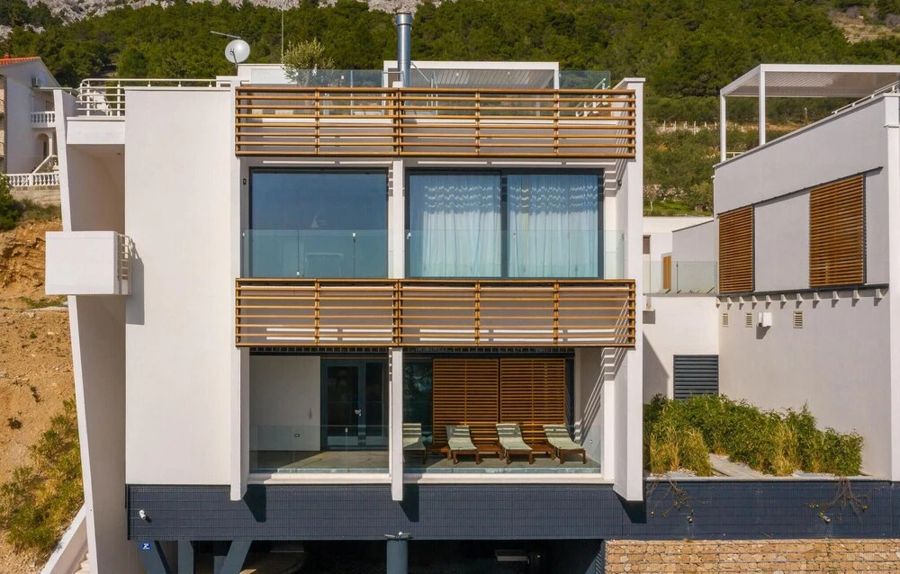 Cozy Home In Omis With Sauna