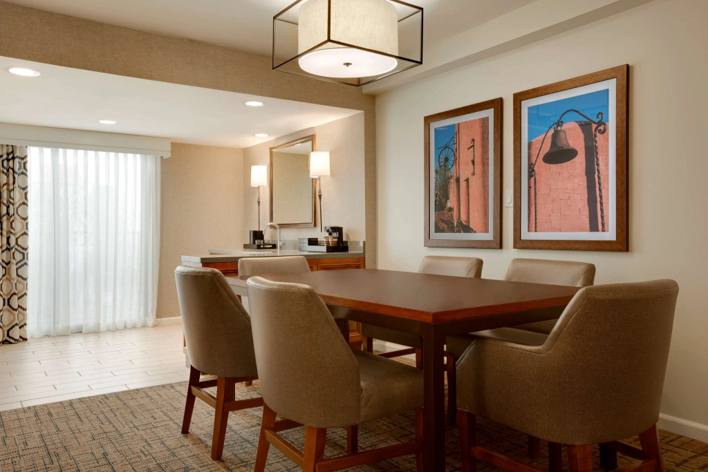 Embassy Suites by Hilton Scottsdale Resort