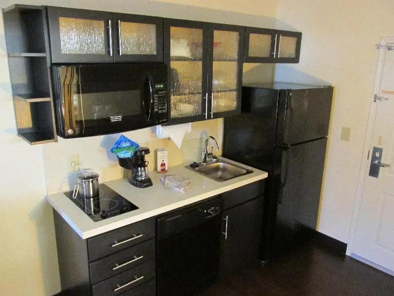 Candlewood Suites Greenville by IHG