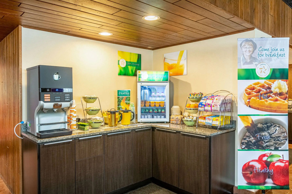 Quality Inn & Suites Virginia MN