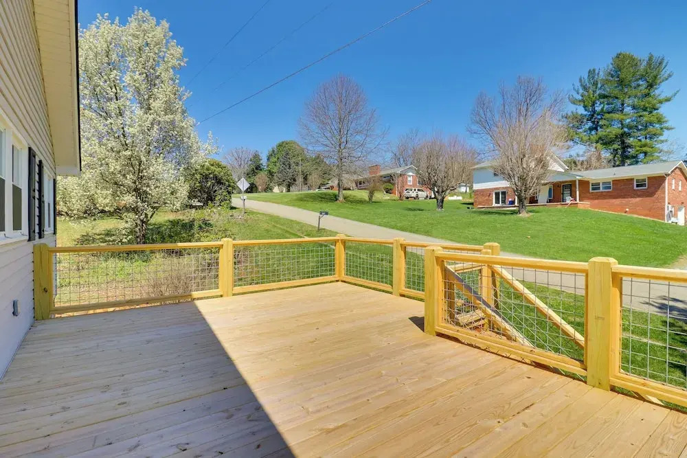 Modern Retreat Near Smoky Mtns & Asheville!