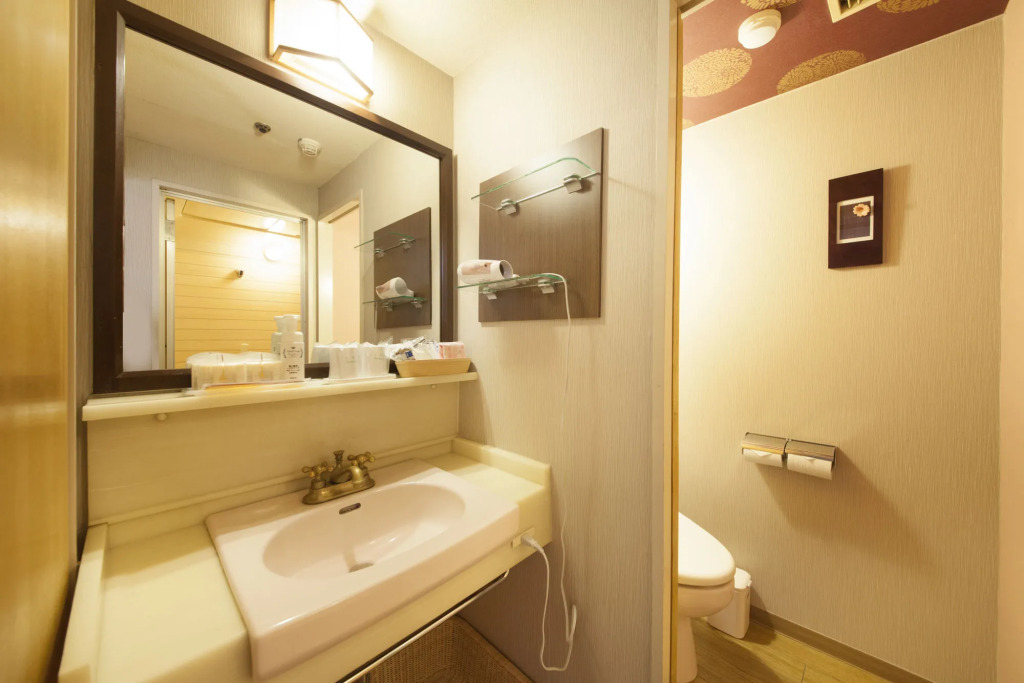 Hotel Okada