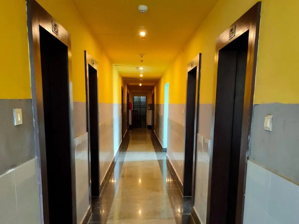 Hotel Lal Qila