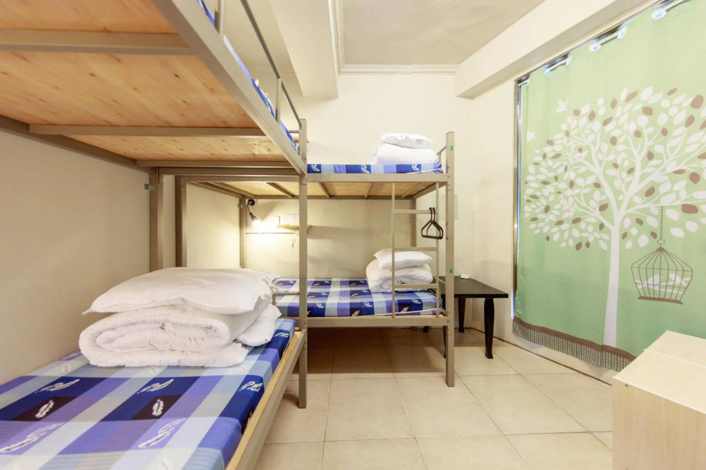 Vis House