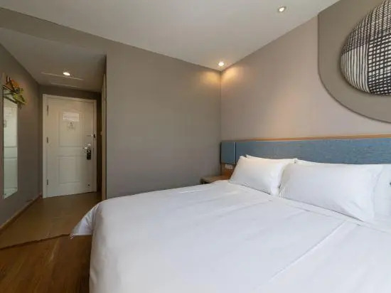 Home Inn (Xianyang Airport Weicheng District Dongfeng Road)