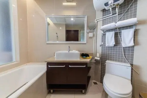 Lidu Hotel Apartment with Sea View (Wusi Square Xianggang Middle Road Shop)