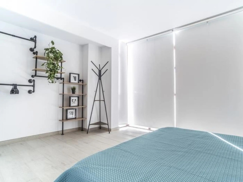 Holi-Rent El Secreto de Lola