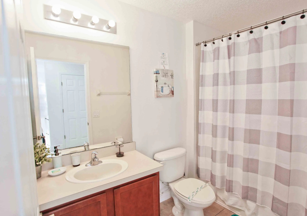 Pet Friendly 4 Bedroom Townhome in Bella Vida , Kissimmee, US