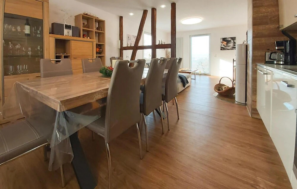 3 Bedroom Nice Home In Steinheid