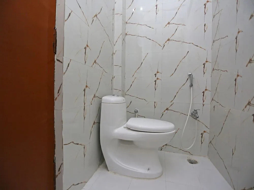 Oyo 18362 Hotel Jai Maa Durga