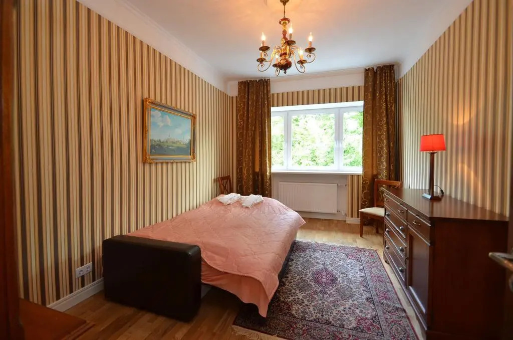 NN Aia Apartment
