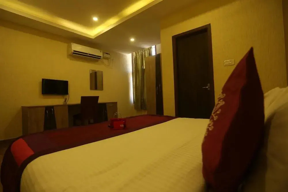 OYO 10222 Hotel Anbu Park