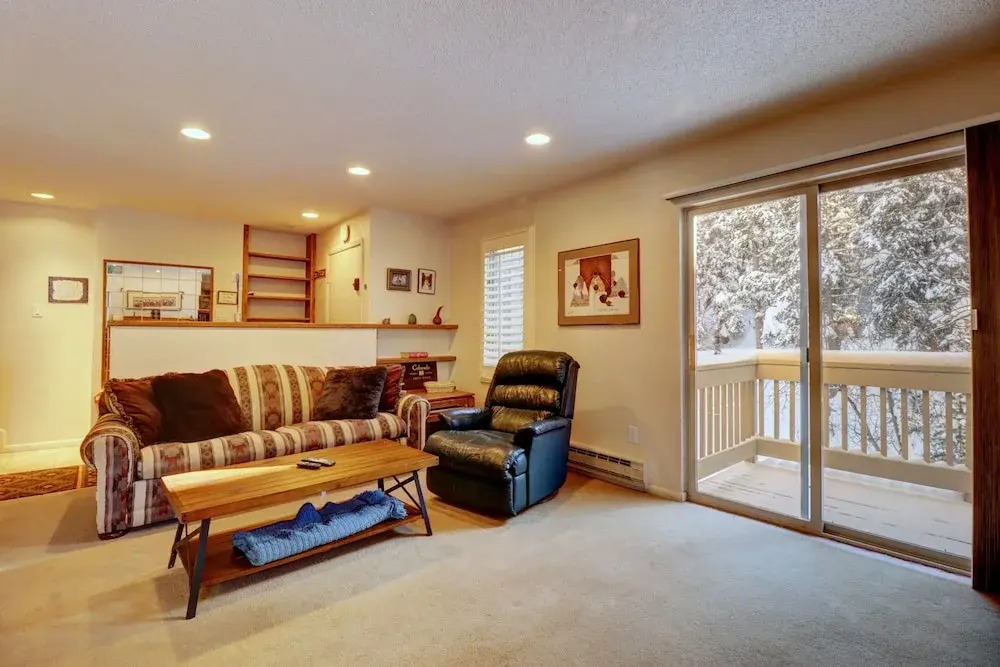 Ten Mile Haus C-9 2 Bedroom Condo