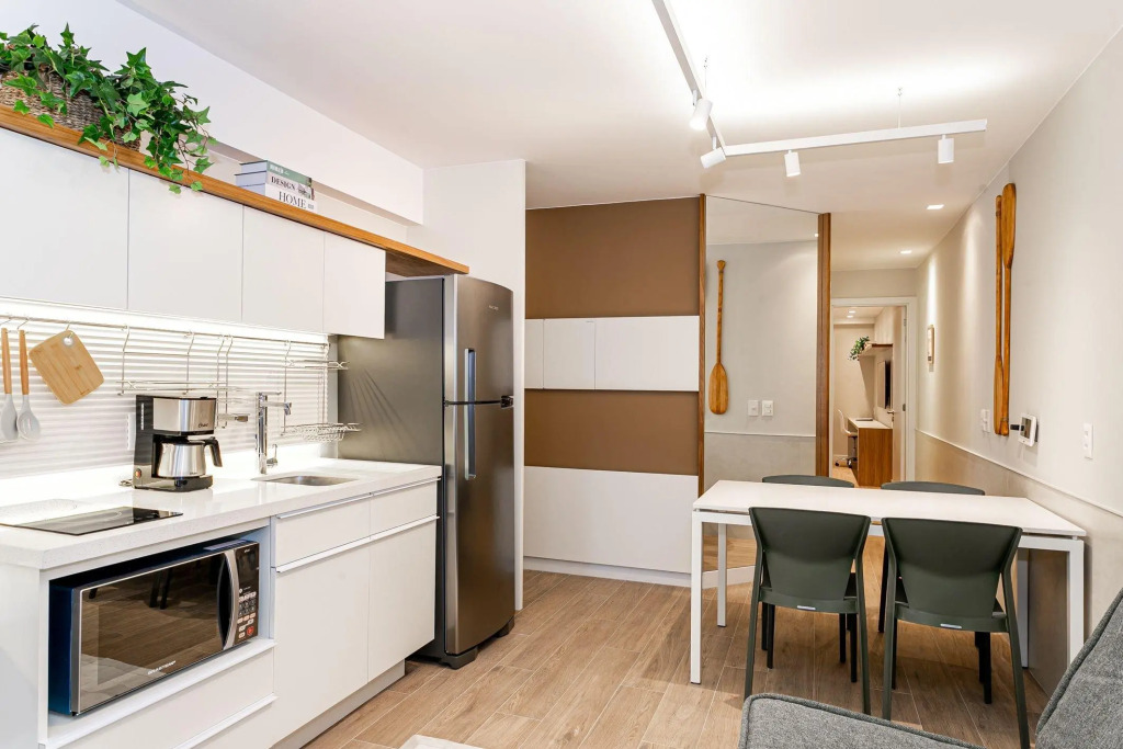 Quarto&sala A 170m Da Praia De Ipanema | Fa 49/302